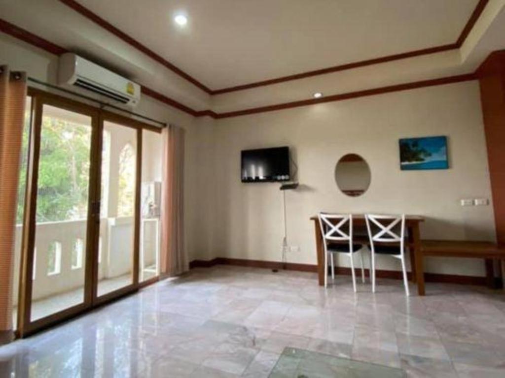 Amornsukhothai Hotel Εξωτερικό φωτογραφία